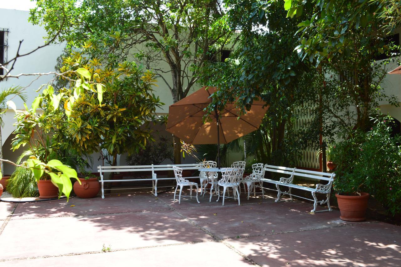 Hotel San Clemente Valladolid  Exterior foto